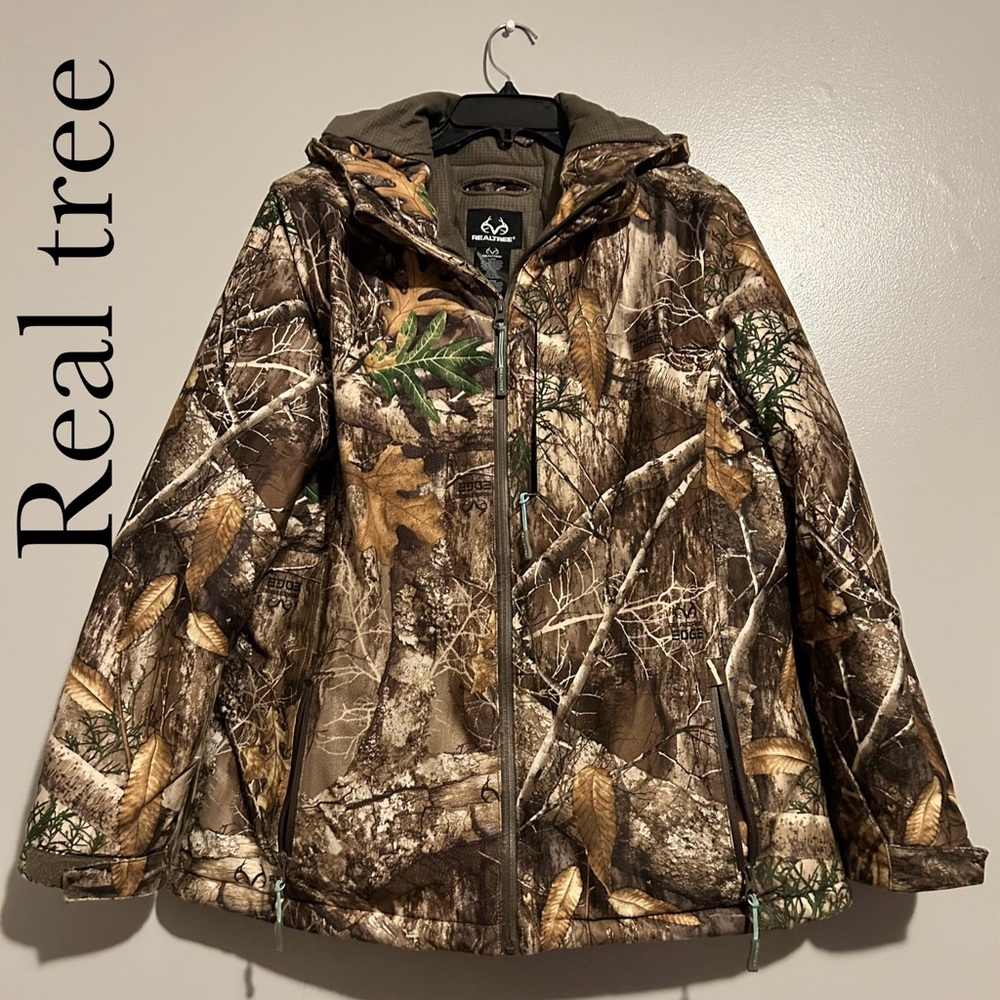 Realtree Edge Women's Mid-Length Insulated Hunting Parka Coat, Size Large
